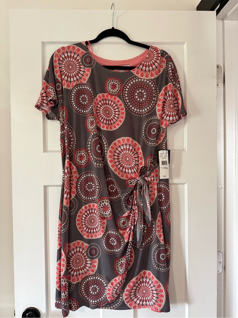 Robbie Bee Gray and Coral Circular-Print Tie-Waist Dress